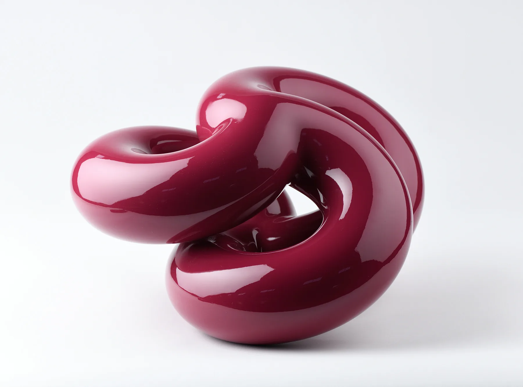 Maxiature 20-3_430x410x270(h)mm_urethane paint on resin_2020(2)