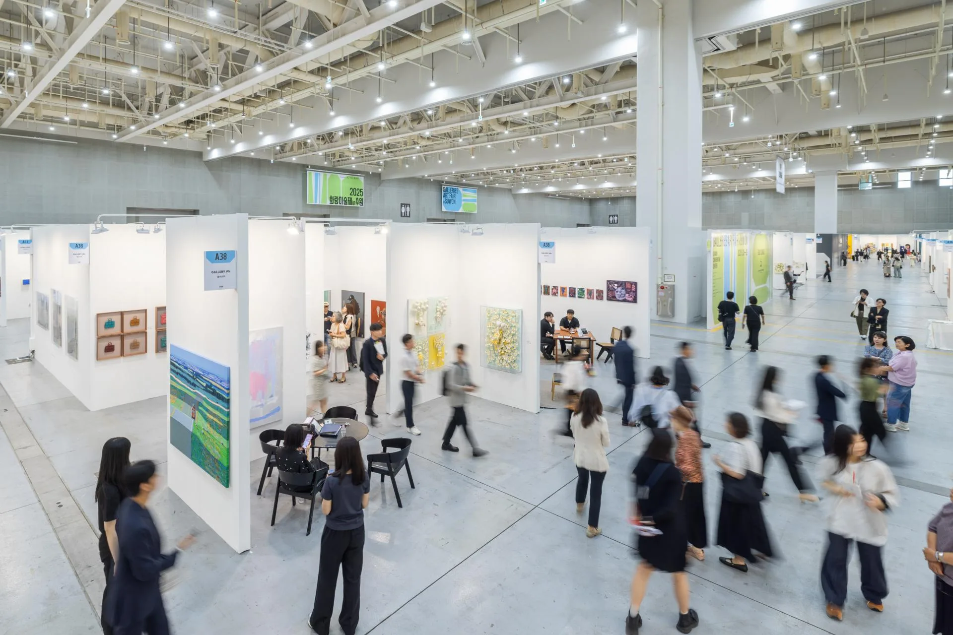 2025 화랑미술제 in 수원 전경
이미지 출처 : 화랑미술제 보도자료