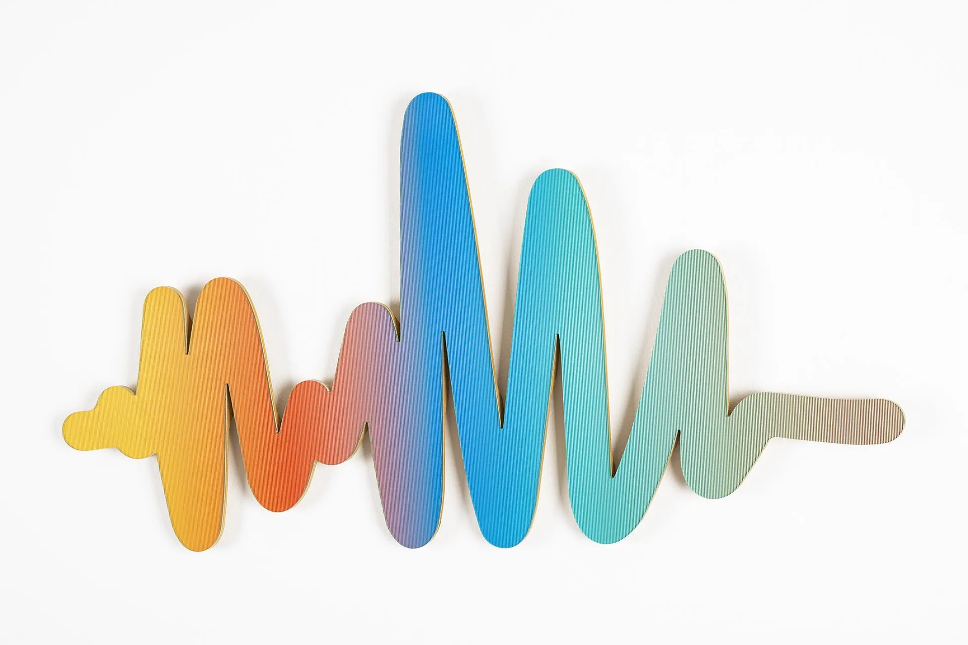 〈sentimental wave#sl〉 2022,lenticular and wood, 75 × 40.3 cm